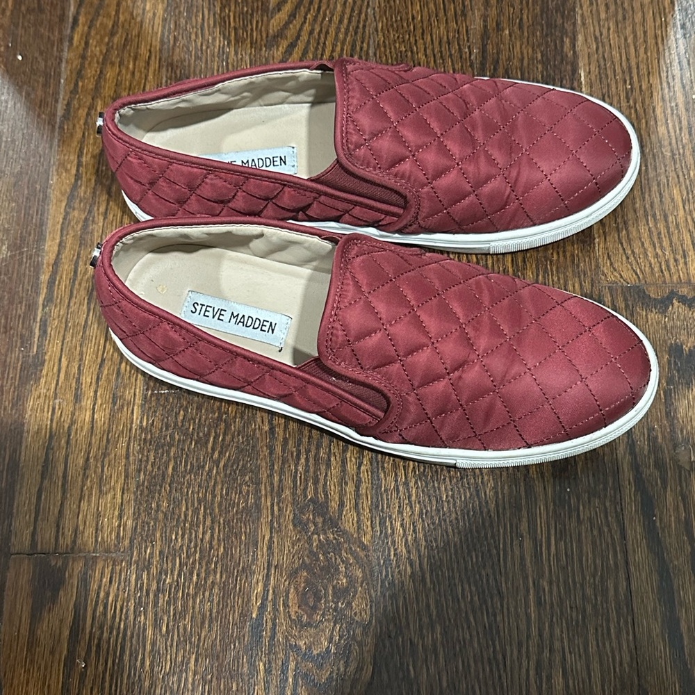 Steve Madden Burgundy Quilted Slip-Ons